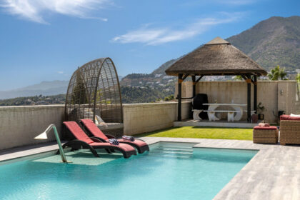 ef163391a8fefef97aa6e2acb9cadc66 - 13