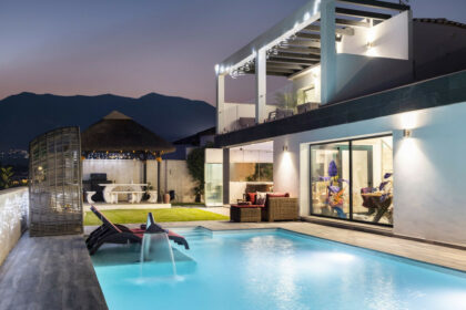 ef163391a8fefef97aa6e2acb9cadc66 - 2