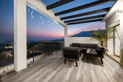 ef163391a8fefef97aa6e2acb9cadc66 - 63