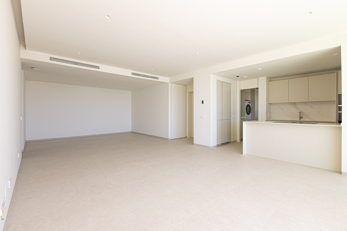 ef4e8d3292d5e150da45b20803f5f4a8 - 12