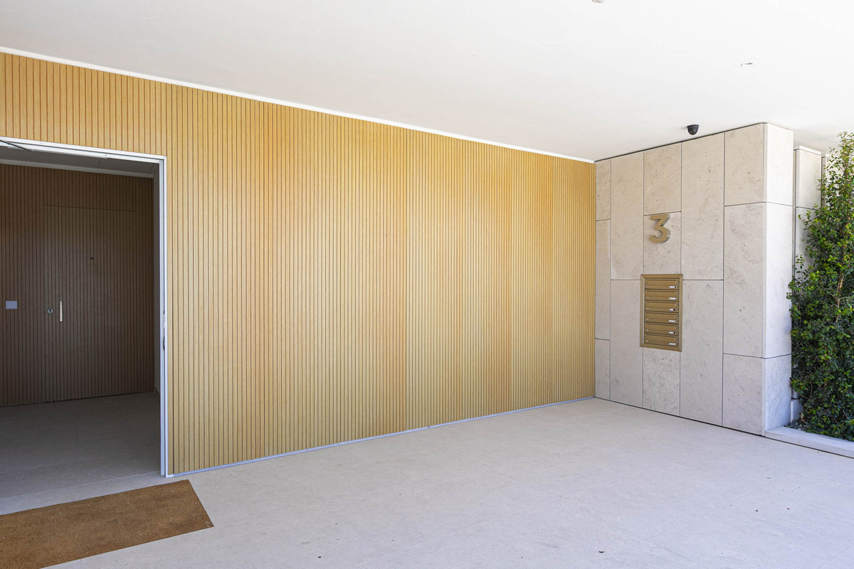 ef4e8d3292d5e150da45b20803f5f4a8 - 17