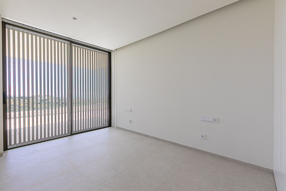 ef4e8d3292d5e150da45b20803f5f4a8 - 20