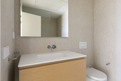 ef4e8d3292d5e150da45b20803f5f4a8 - 25