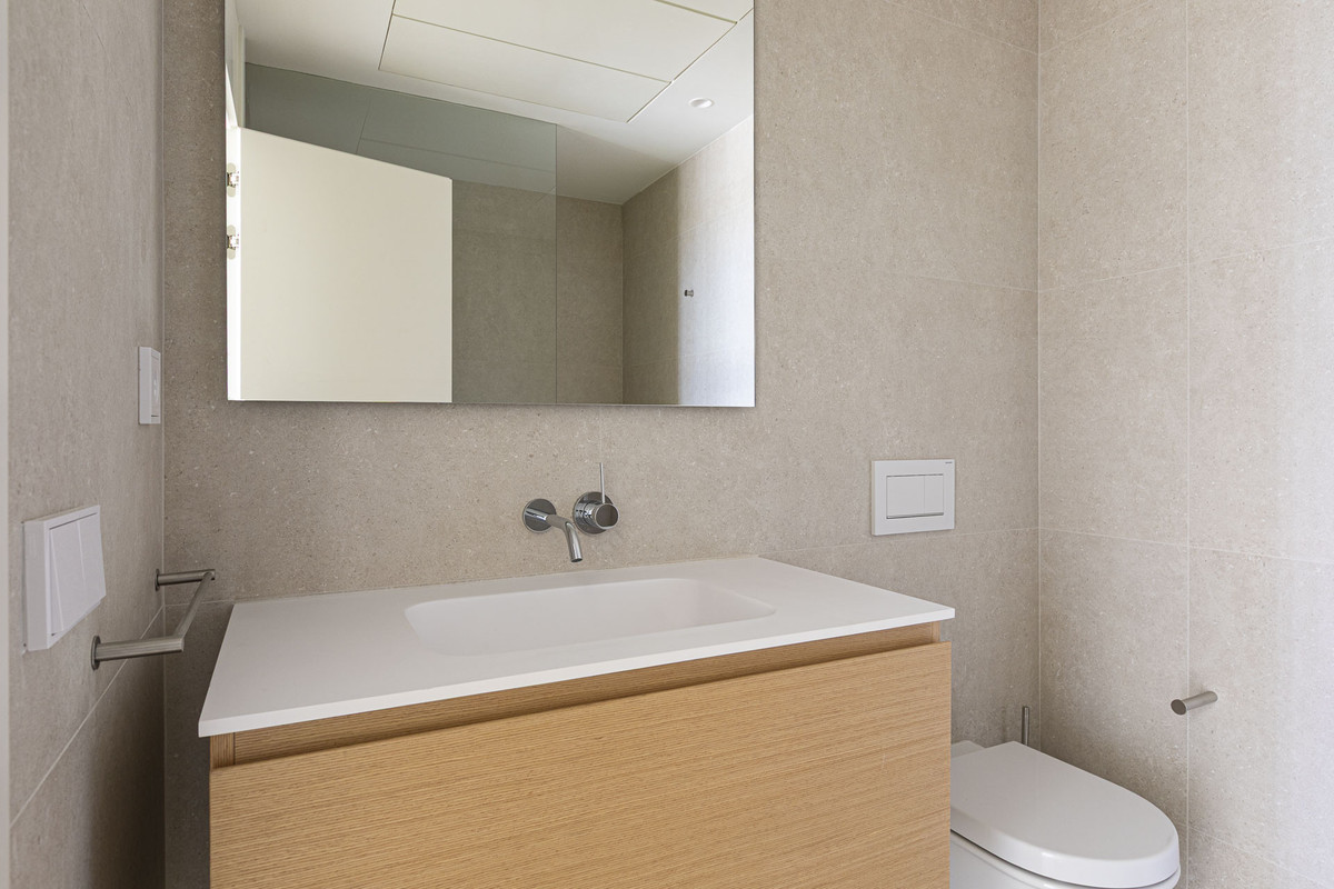 ef4e8d3292d5e150da45b20803f5f4a8 - 25