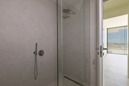 ef4e8d3292d5e150da45b20803f5f4a8 - 26