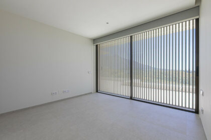 ef4e8d3292d5e150da45b20803f5f4a8 - 27