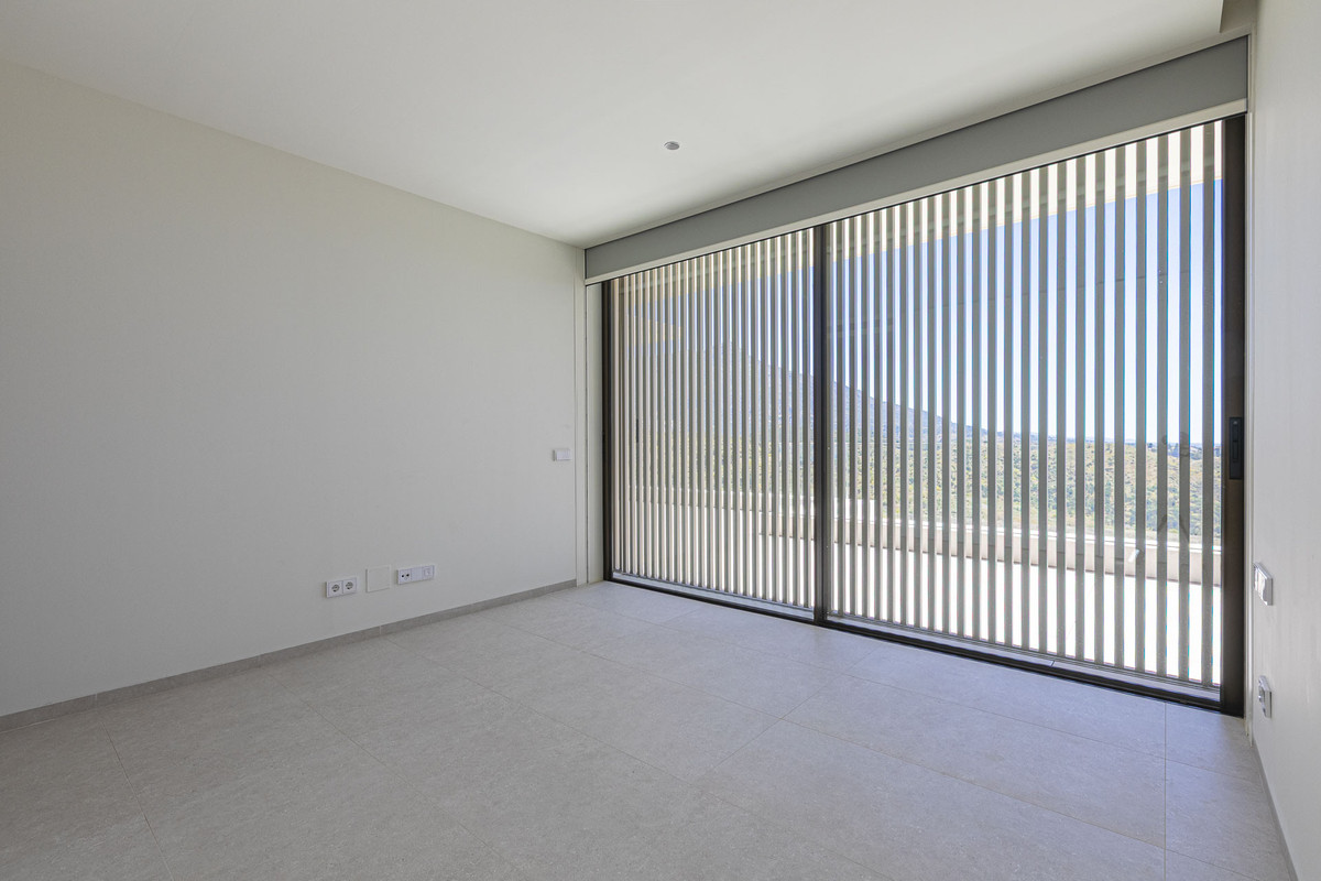 ef4e8d3292d5e150da45b20803f5f4a8 - 27