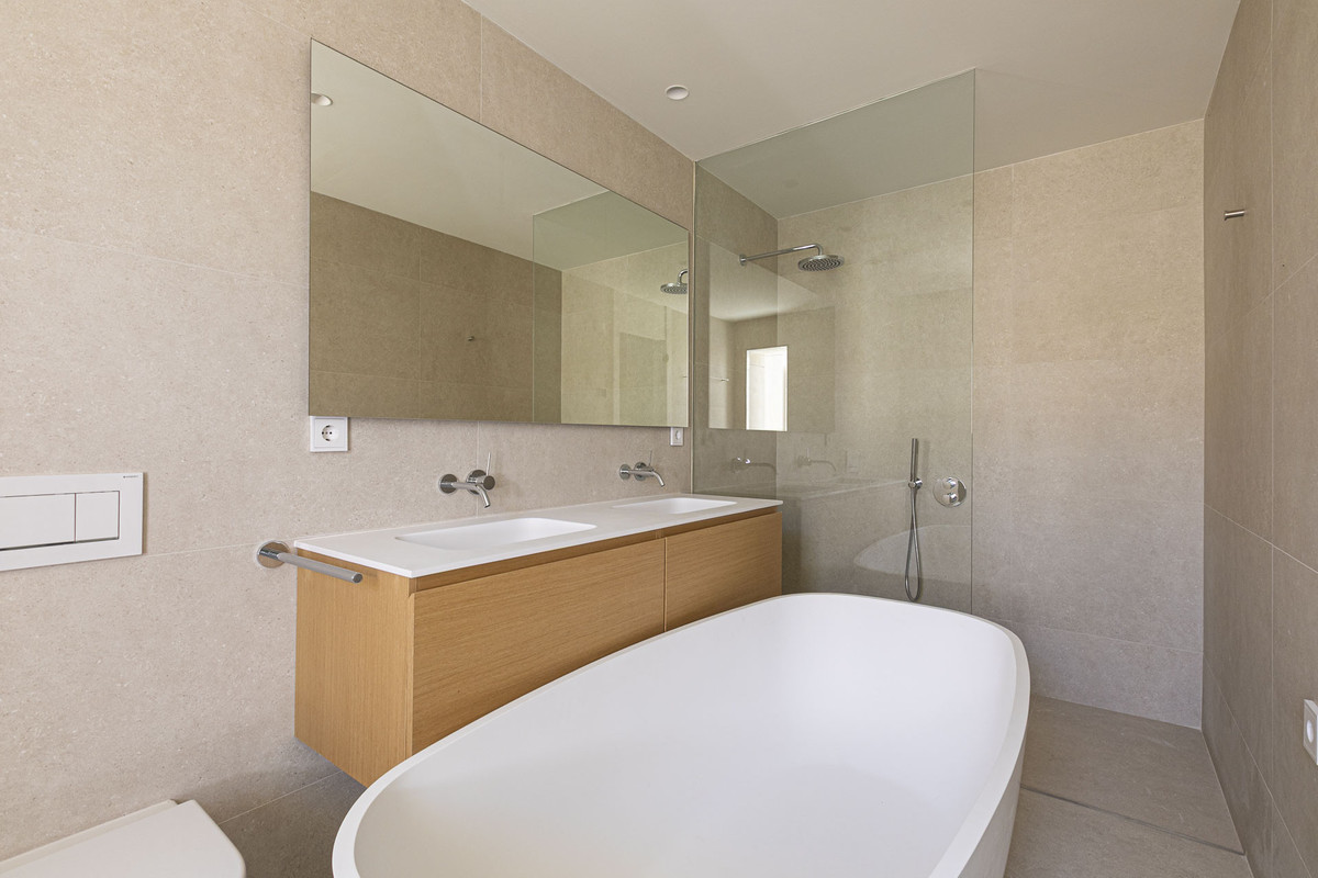 ef4e8d3292d5e150da45b20803f5f4a8 - 29