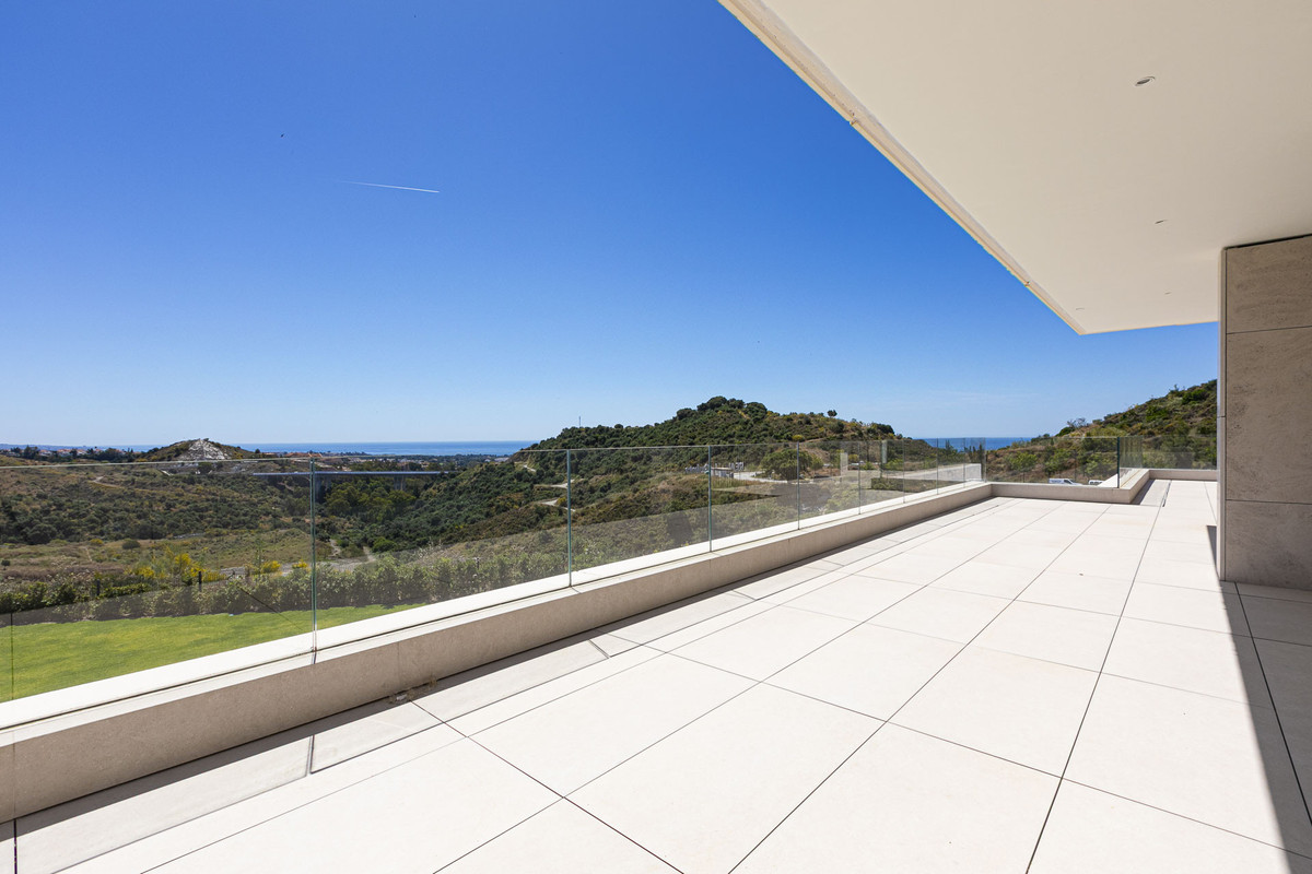 ef4e8d3292d5e150da45b20803f5f4a8 - 32