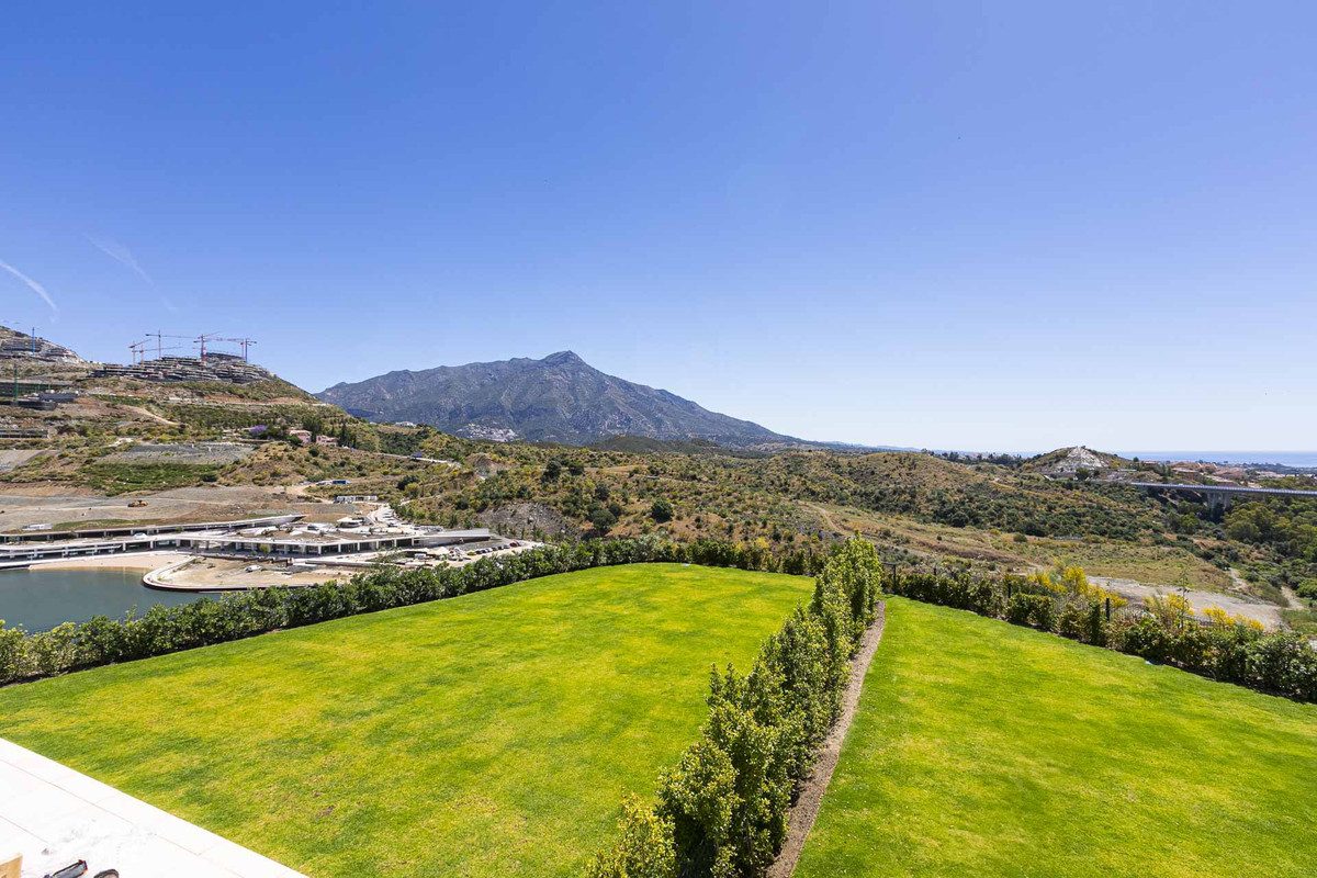 ef4e8d3292d5e150da45b20803f5f4a8 - 41