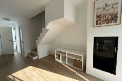 ef77e6bfb2b8923c82f2deca7f4f3da3 - 2