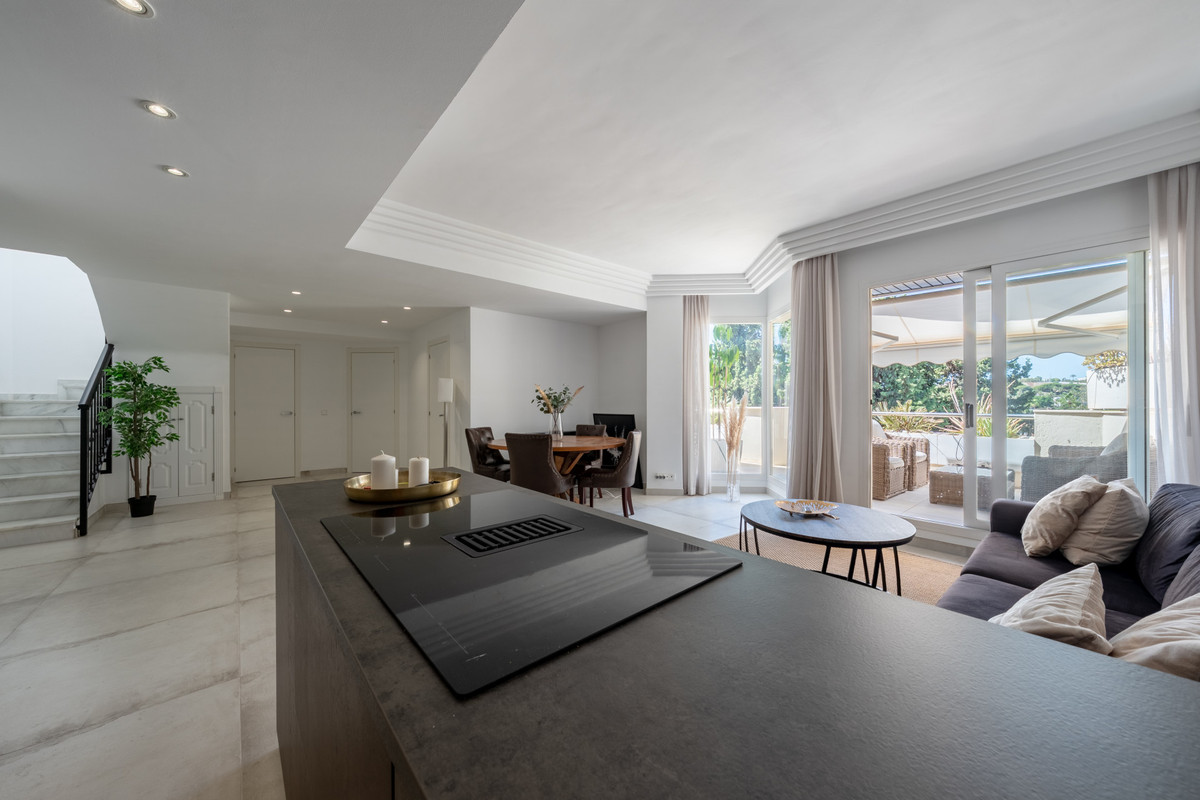 efb4dfe82185c13bb76bec1d556ac8cb - 9