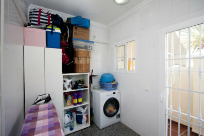 efd1130d5587f80dc4c5919066e1eb82 - 16