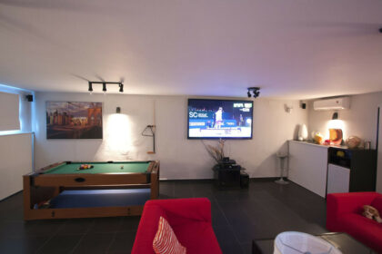 efd1130d5587f80dc4c5919066e1eb82 - 37