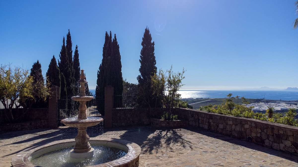 f0bd7cc84bd82cf388b17e68b8574f8a - 10