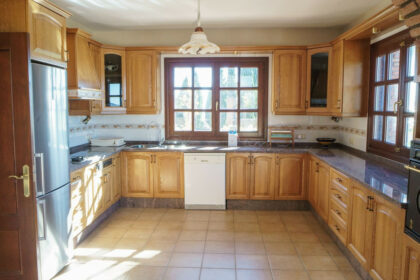 f0bd7cc84bd82cf388b17e68b8574f8a - 17