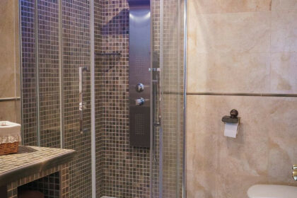 f0bd7cc84bd82cf388b17e68b8574f8a - 25