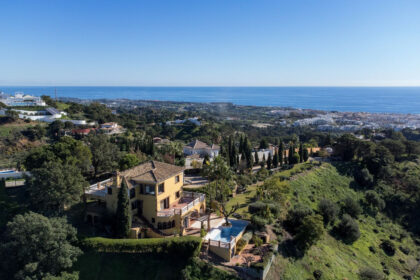 f0bd7cc84bd82cf388b17e68b8574f8a - 28