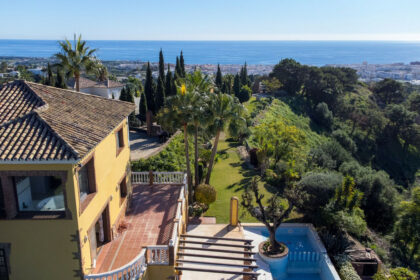 f0bd7cc84bd82cf388b17e68b8574f8a - 29