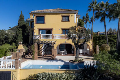 f0bd7cc84bd82cf388b17e68b8574f8a - 34