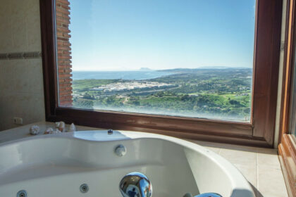 f0bd7cc84bd82cf388b17e68b8574f8a - 43