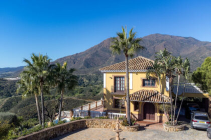 f0bd7cc84bd82cf388b17e68b8574f8a - 51