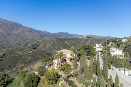 f0bd7cc84bd82cf388b17e68b8574f8a - 55