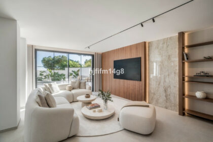 f11e1bfdc6731a81c909f0f4ec7cc8b3 - 6