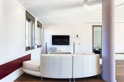 f16f6ae24a57ff236f01581a20b8a221 - 13