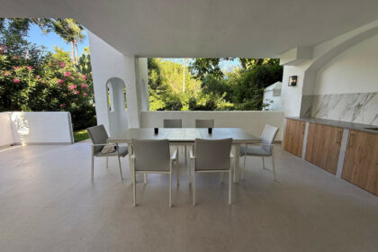 f1f51b4cf16615916cf01590de985d25 - 1