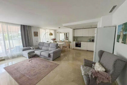 f22e98ab943129675cb6e282d87c9582 - 5