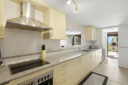 f262b10b431b181d58ec0345ea032f5f - 34