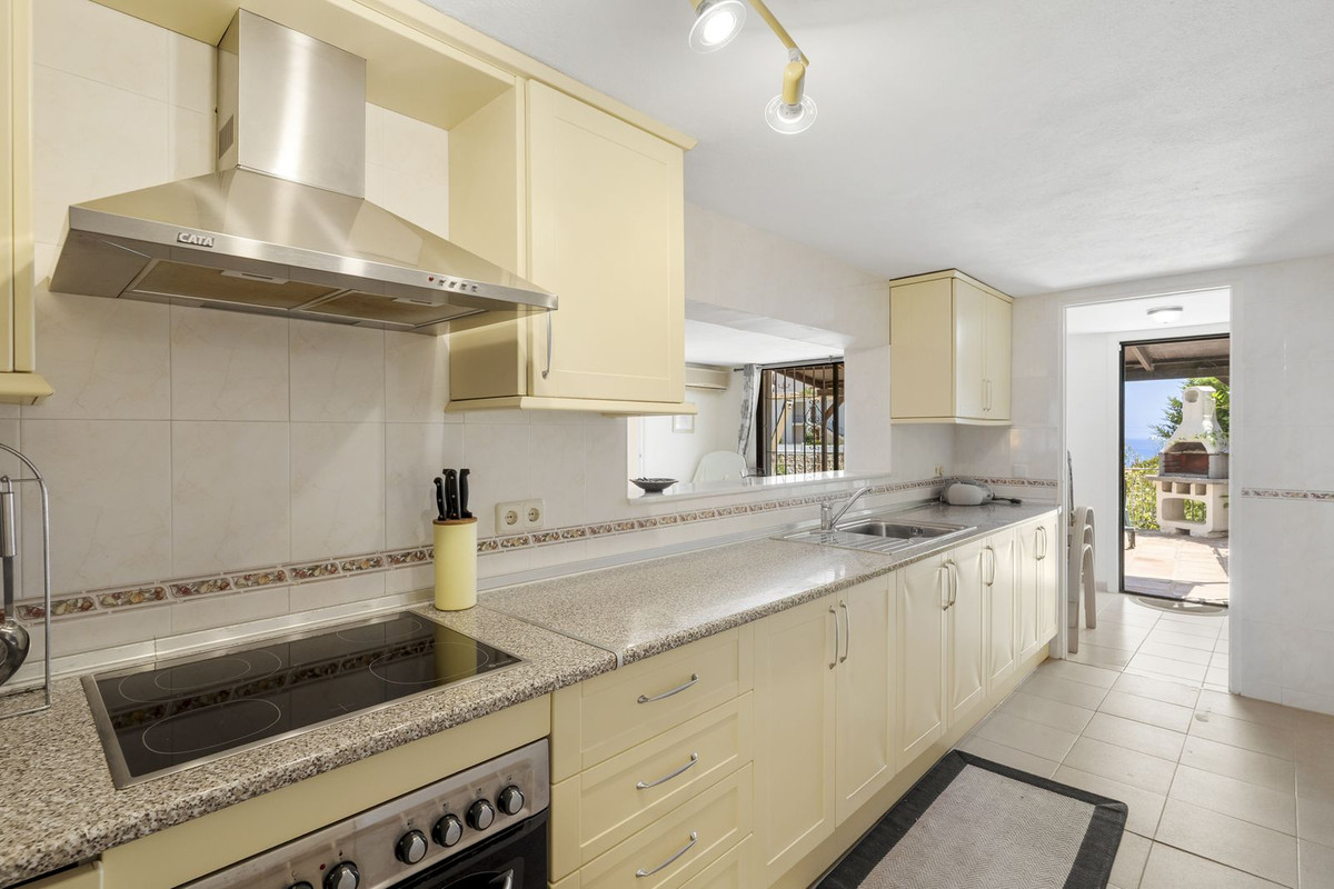 f262b10b431b181d58ec0345ea032f5f - 34