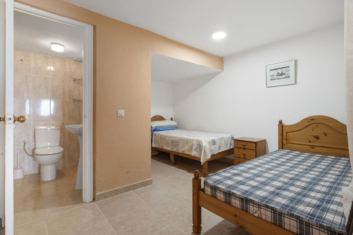 f262b10b431b181d58ec0345ea032f5f - 36