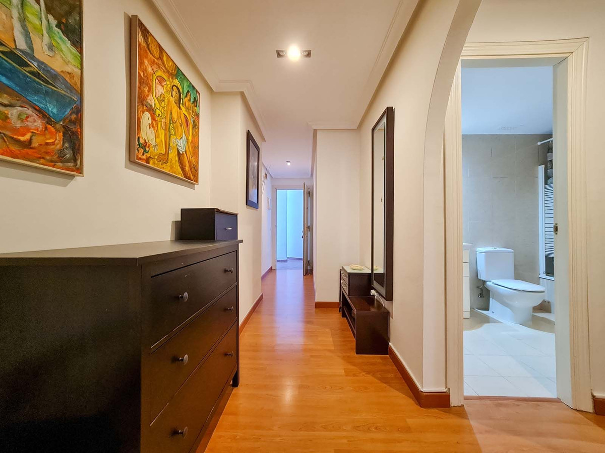 f2bd823c6a7e4d82278eb3e55c88ee68 - 11