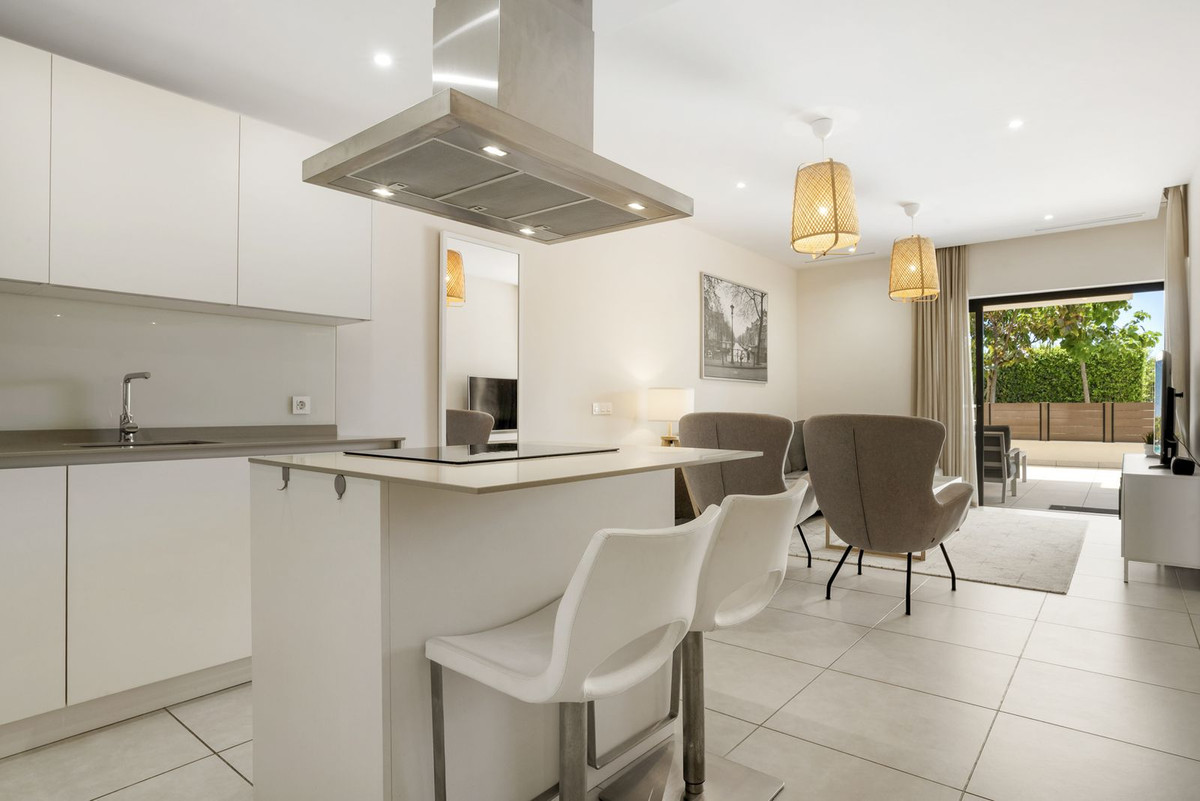 f384dc3ec730e44aeb929414fbb4a9c9 - 10