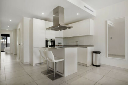 f384dc3ec730e44aeb929414fbb4a9c9 - 12