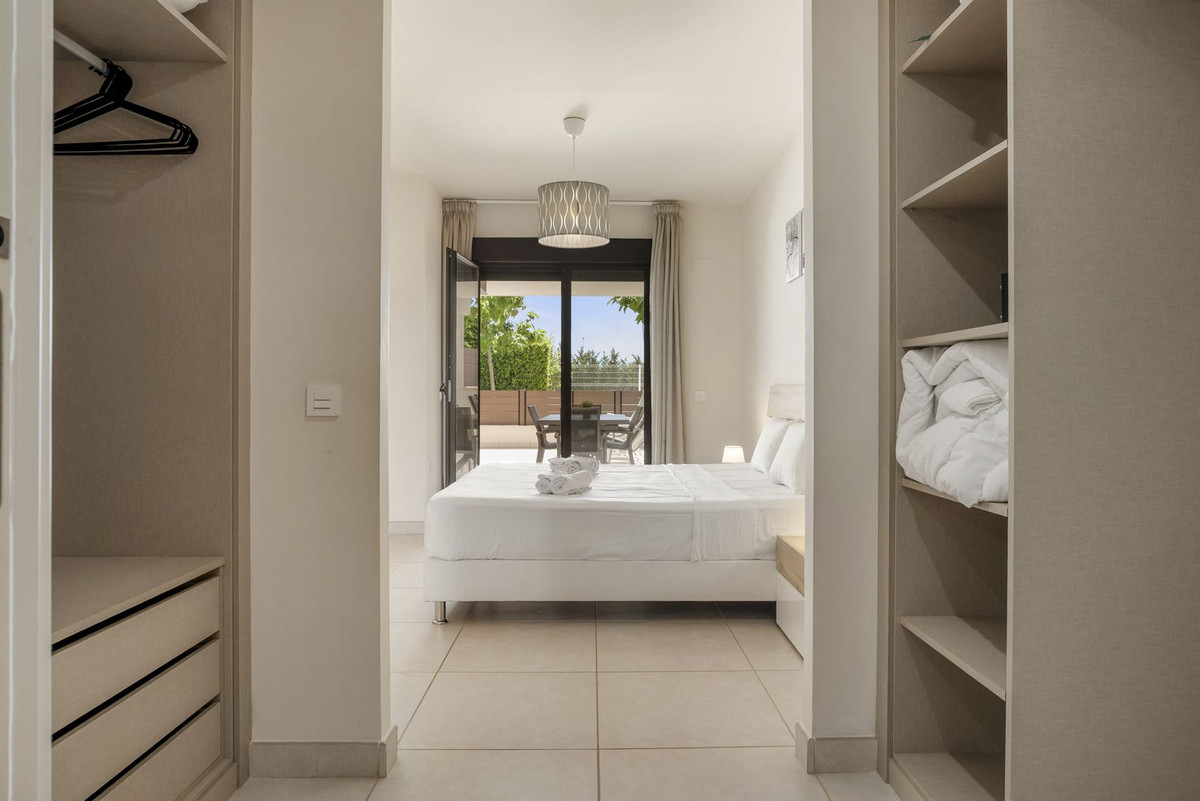 f384dc3ec730e44aeb929414fbb4a9c9 - 14