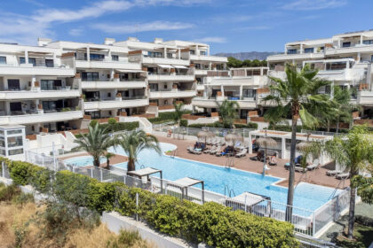 f384dc3ec730e44aeb929414fbb4a9c9 - 2