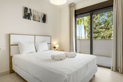 f384dc3ec730e44aeb929414fbb4a9c9 - 25