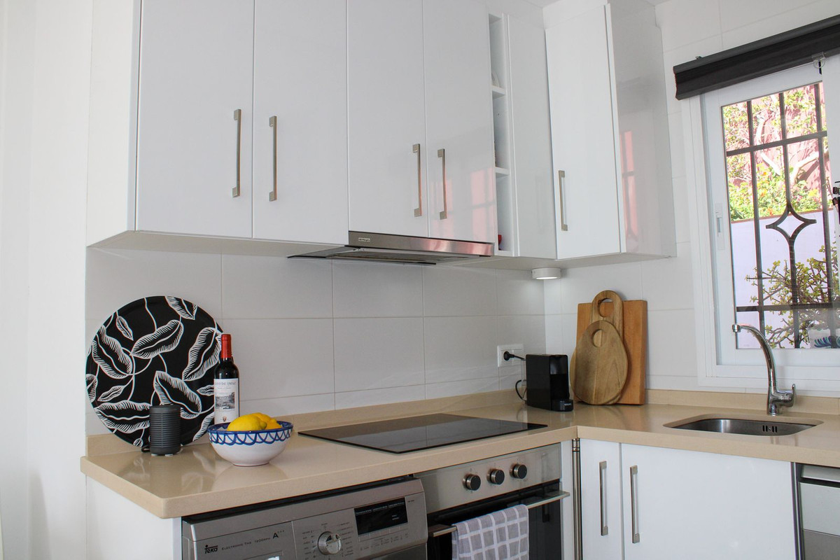 f4a814142e0195d90531af4b9d387287 - 9