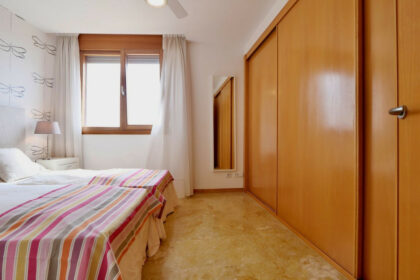 f4ba81118707c94b722b50f0fd79b30b - 17