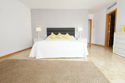 f4ba81118707c94b722b50f0fd79b30b - 20