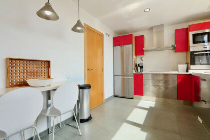 f4ba81118707c94b722b50f0fd79b30b - 21