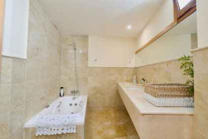 f4ba81118707c94b722b50f0fd79b30b - 30