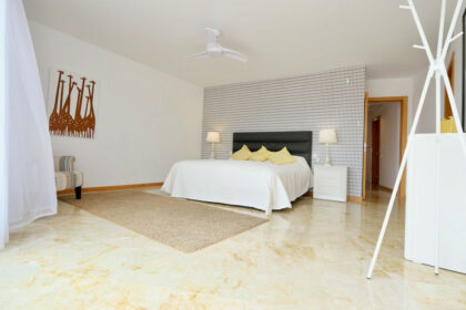 f4ba81118707c94b722b50f0fd79b30b - 7