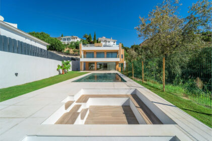 f54a3a558597f82f29ac2d24a096308d - 27