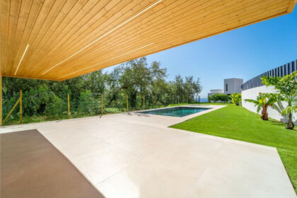 f54a3a558597f82f29ac2d24a096308d - 7