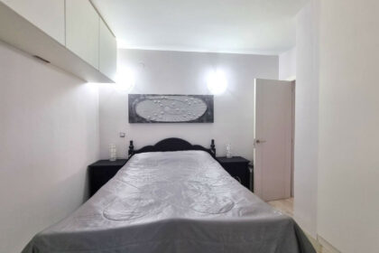 f5647c7af7155035a7c094b70dca4ce6 - 12