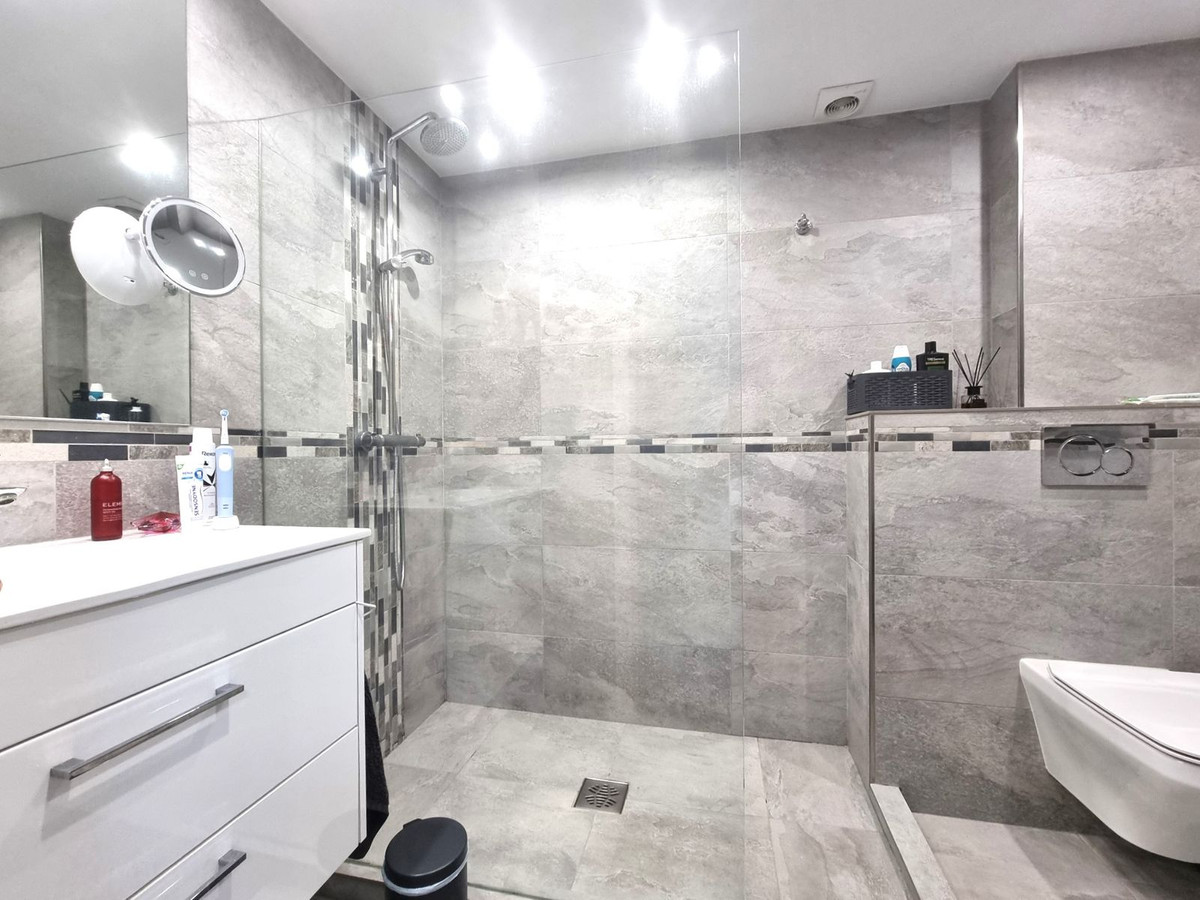 f5647c7af7155035a7c094b70dca4ce6 - 8